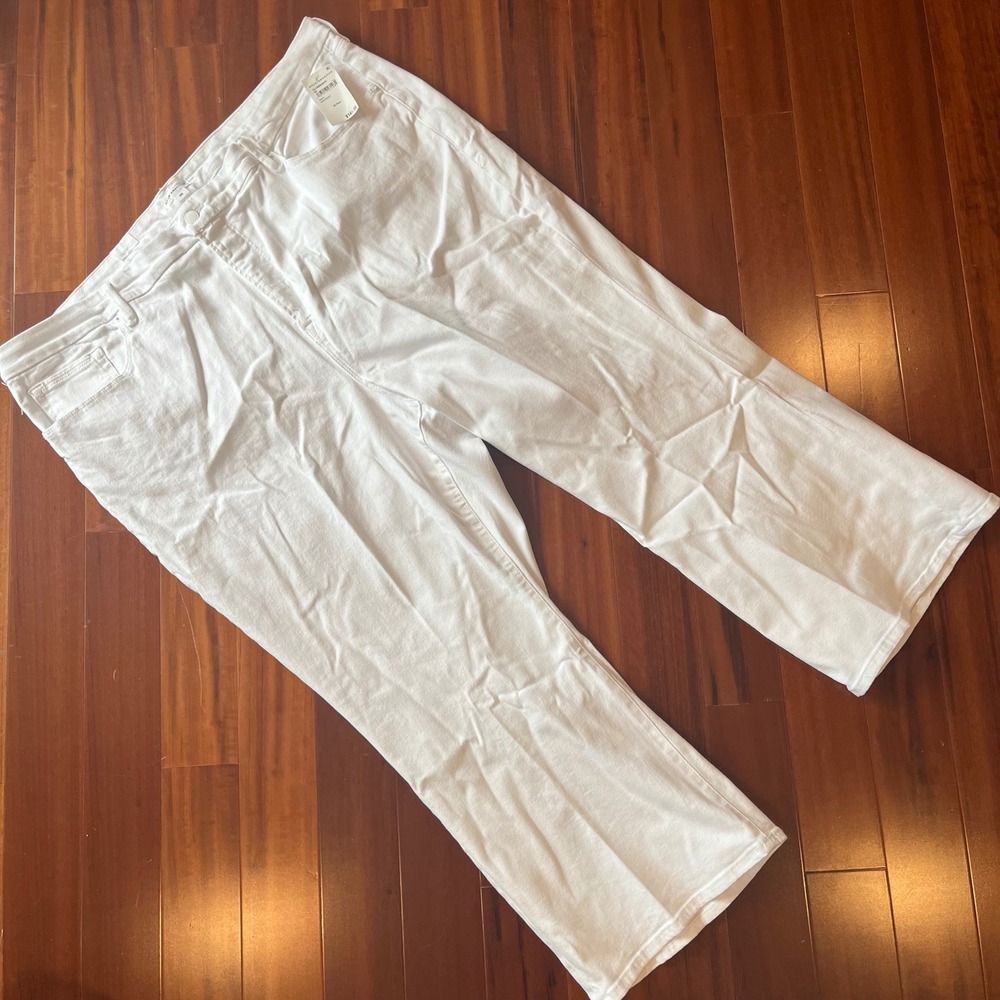 Good American White Jeans Good Legs Crop Mini Boot Denim New NWT Size Plus 26